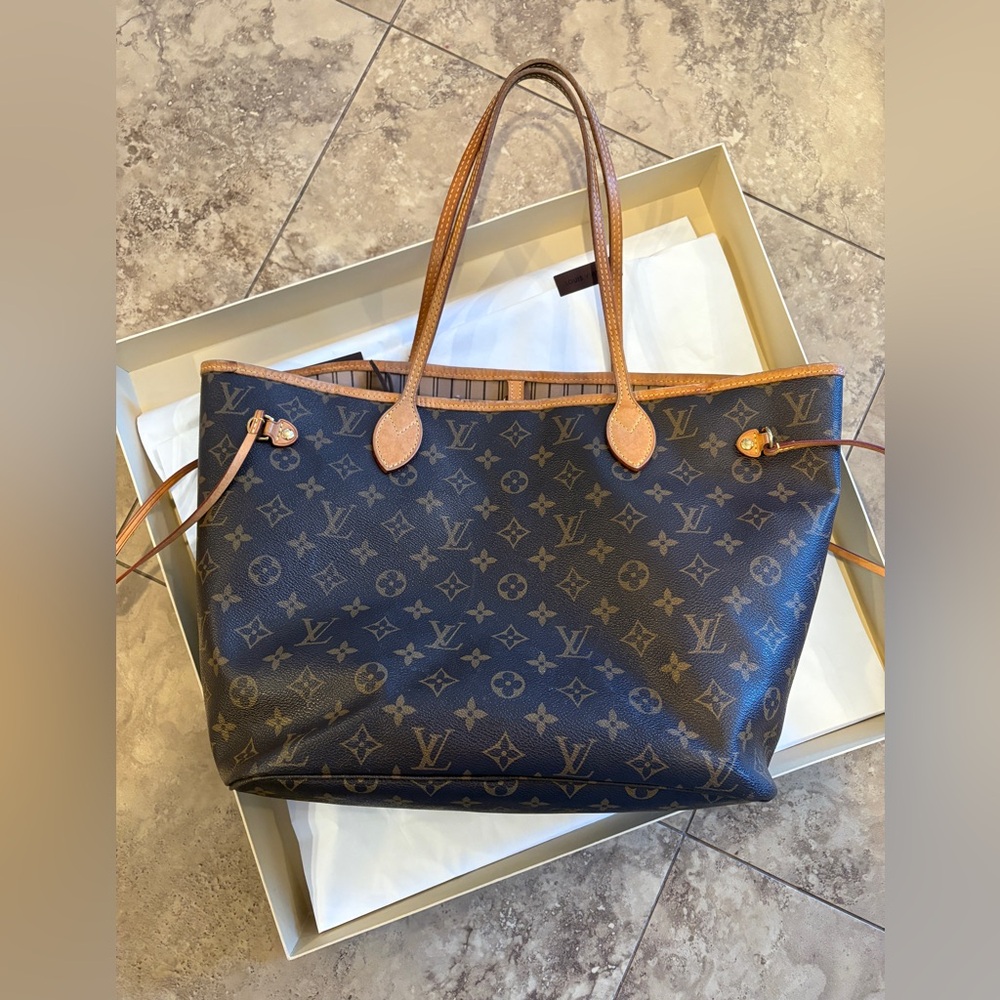 Authentic receipt Tote Bag Louis Vuitton Neverfull Mm Monogram